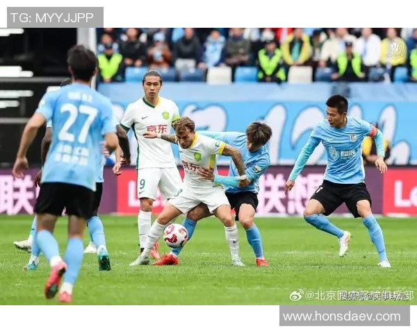 北京国安与长春激战正酣直播赛事精彩瞬间全程呈现 北京国安与长春激战正酣直播赛事精彩瞬间全程呈现