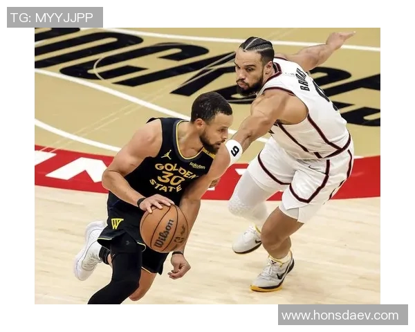 勇士与火箭精彩对决录像回放全程回顾与分析 勇士与火箭精彩对决录像回放全程回顾与分析